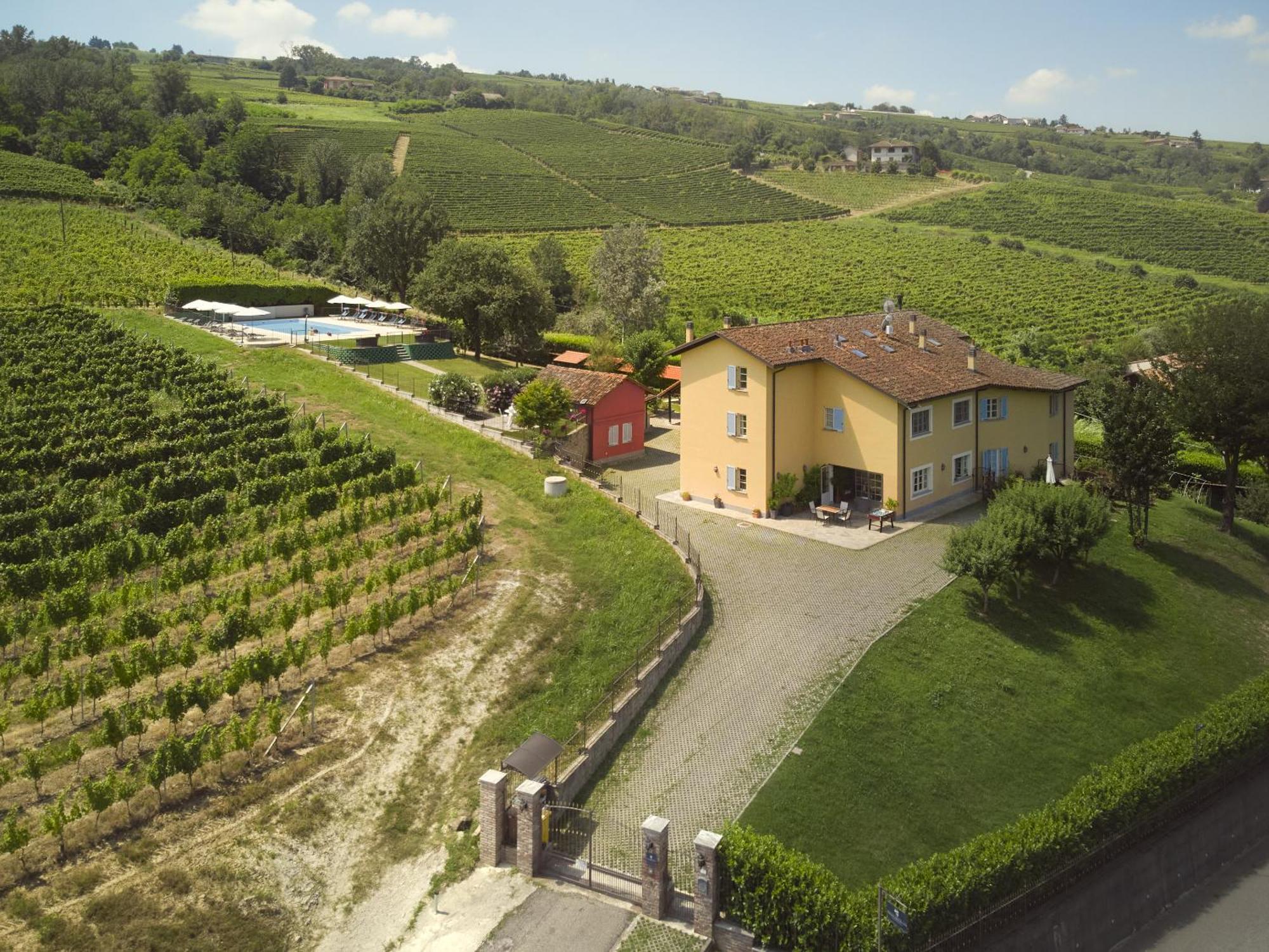 Villa Vigna Dell'Acqua à Santo Stefano Belbo Extérieur photo