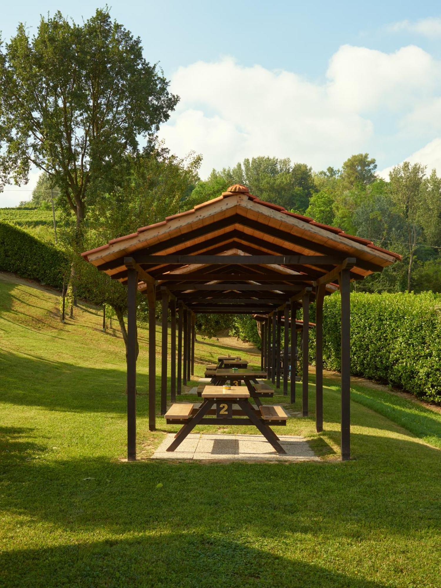 Villa Vigna Dell'Acqua à Santo Stefano Belbo Extérieur photo